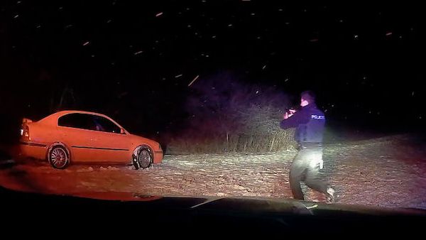 Policie na Vsetínsku dohonila prchajícího řidiče až v lese